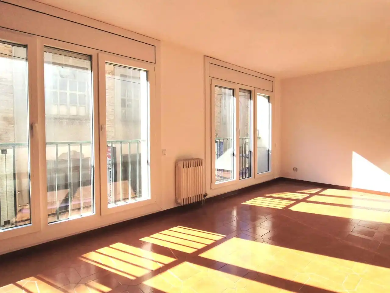 Sala d'estar de Pis en venda en Terrassa amb Calefacció