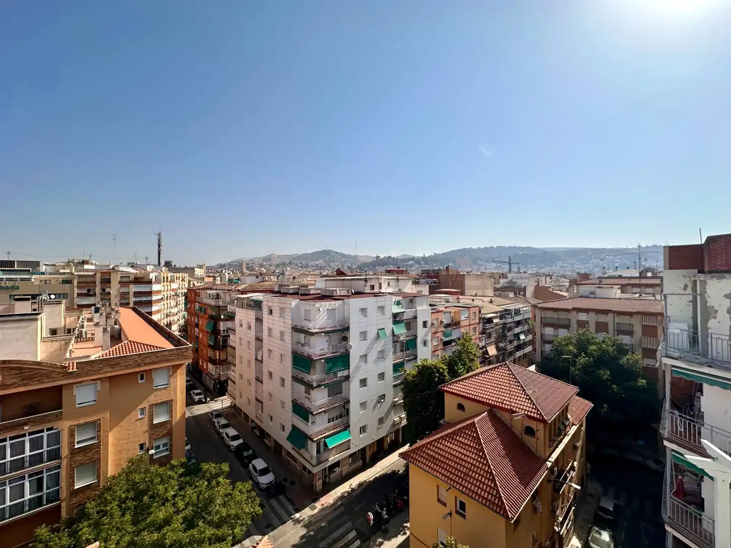 Vista exterior de Pis de lloguer en Granada amb Moblat