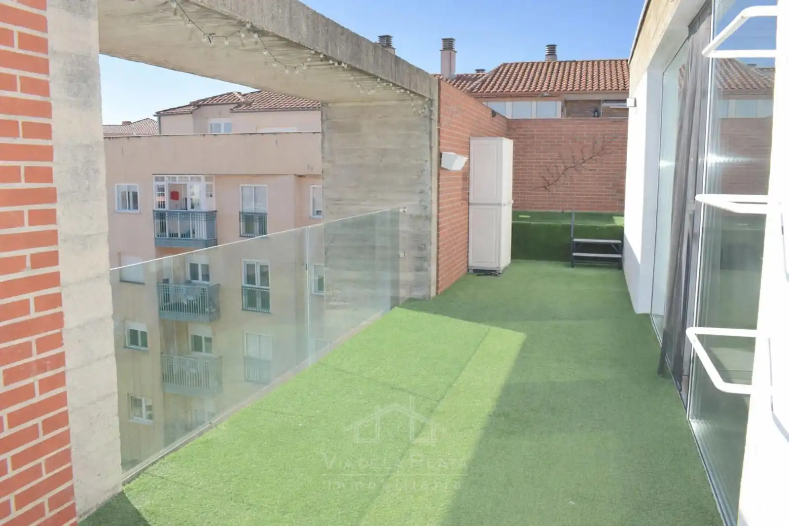 Terraza de Ático en venta en Santa Marta de Tormes con Calefacción, Terraza y Piscina
