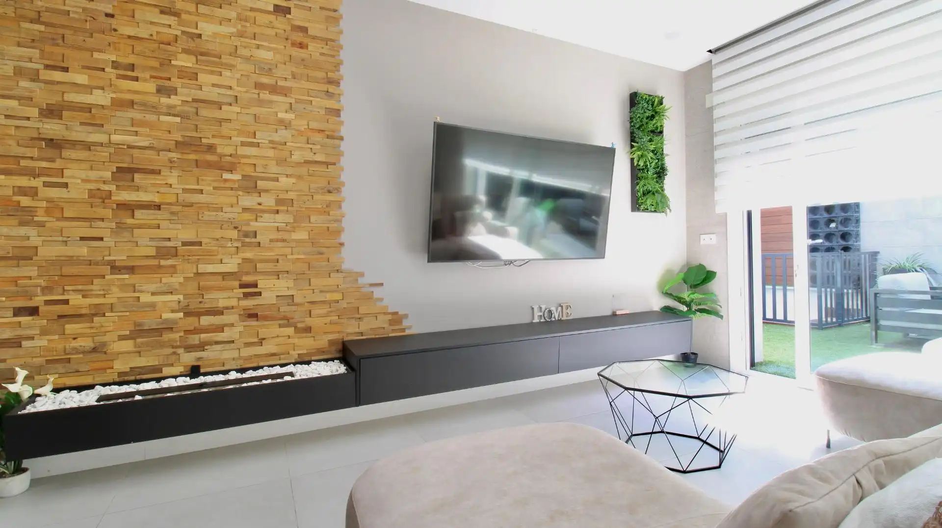Sala de estar de Casa adosada en venta en Armilla con Aire acondicionado, Calefacción y Jardín privado
