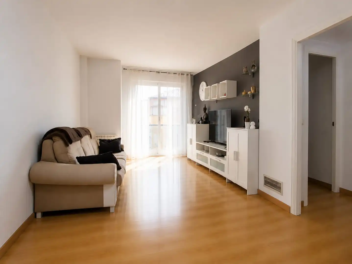 Sala de estar de Piso en venta en Ripollet con Aire acondicionado, Calefacción y Parquet