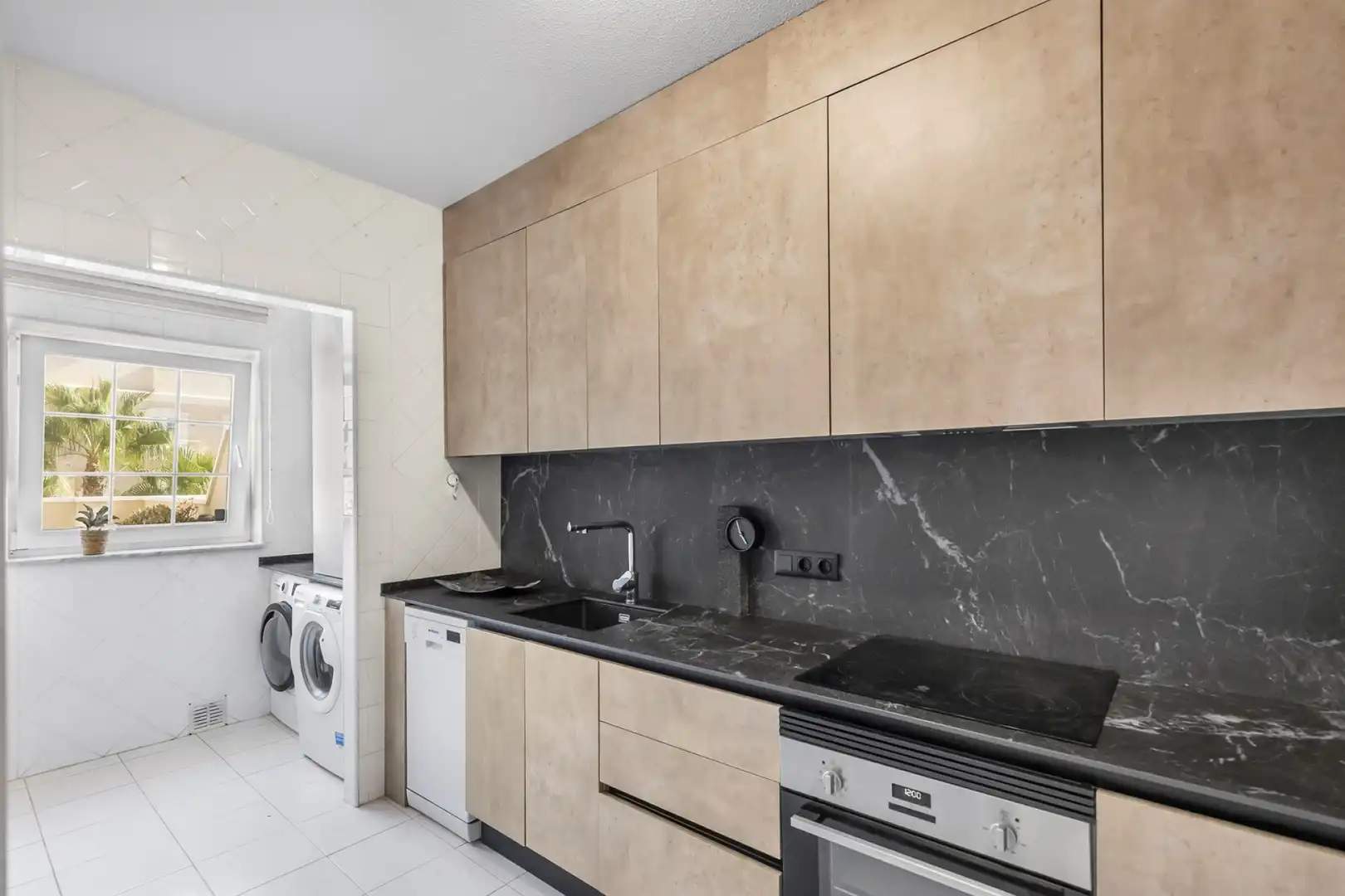 Cocina de Piso en venta en Guardamar del Segura con Calefacción, Terraza y Piscina