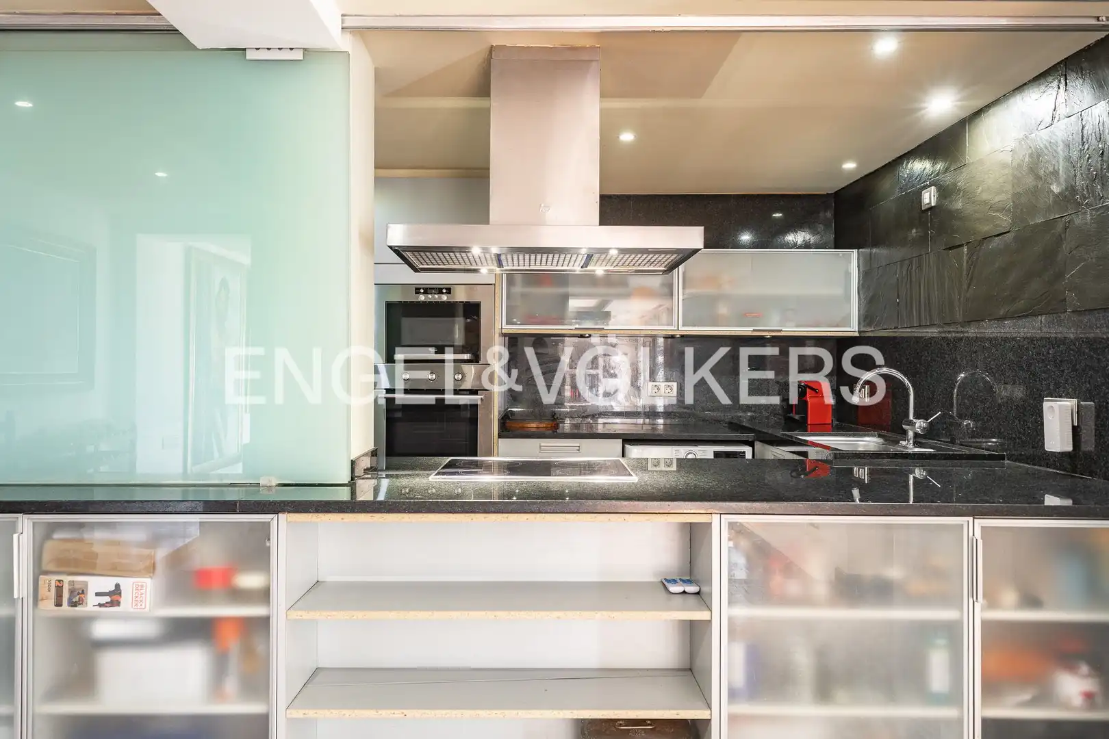 Kitchen of Flat for sale in Caldes d'Estrac  with Air Conditioner, Heating and Private garden