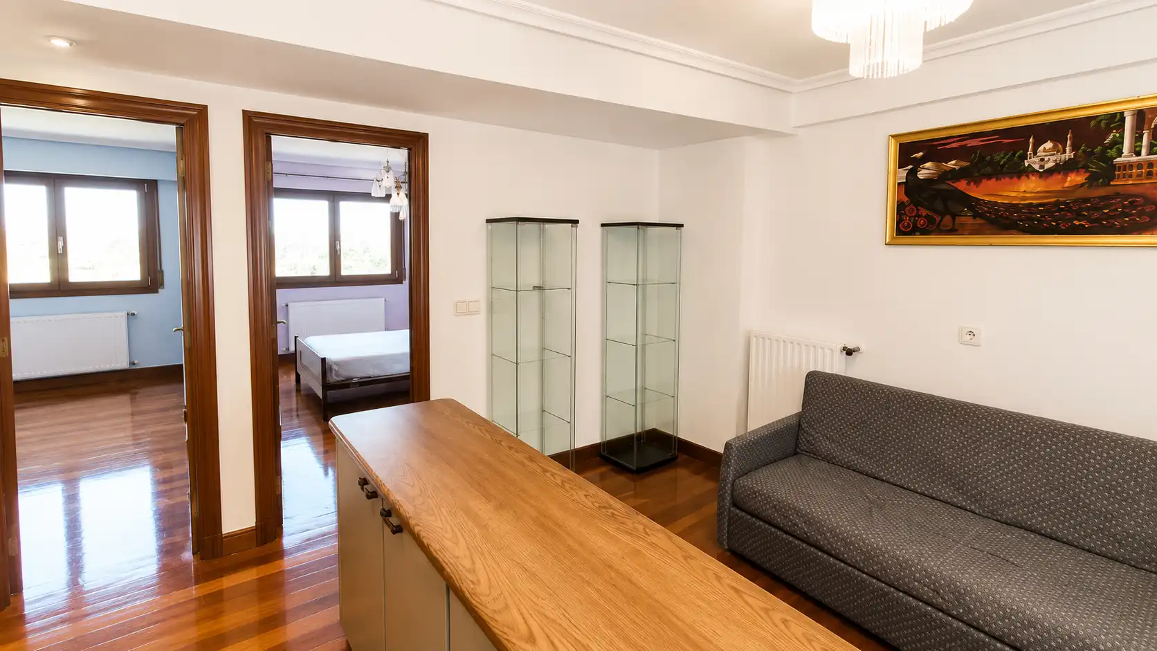 Sala d'estar de Pis en venda en Eibar amb Calefacció, Parquet i Moblat