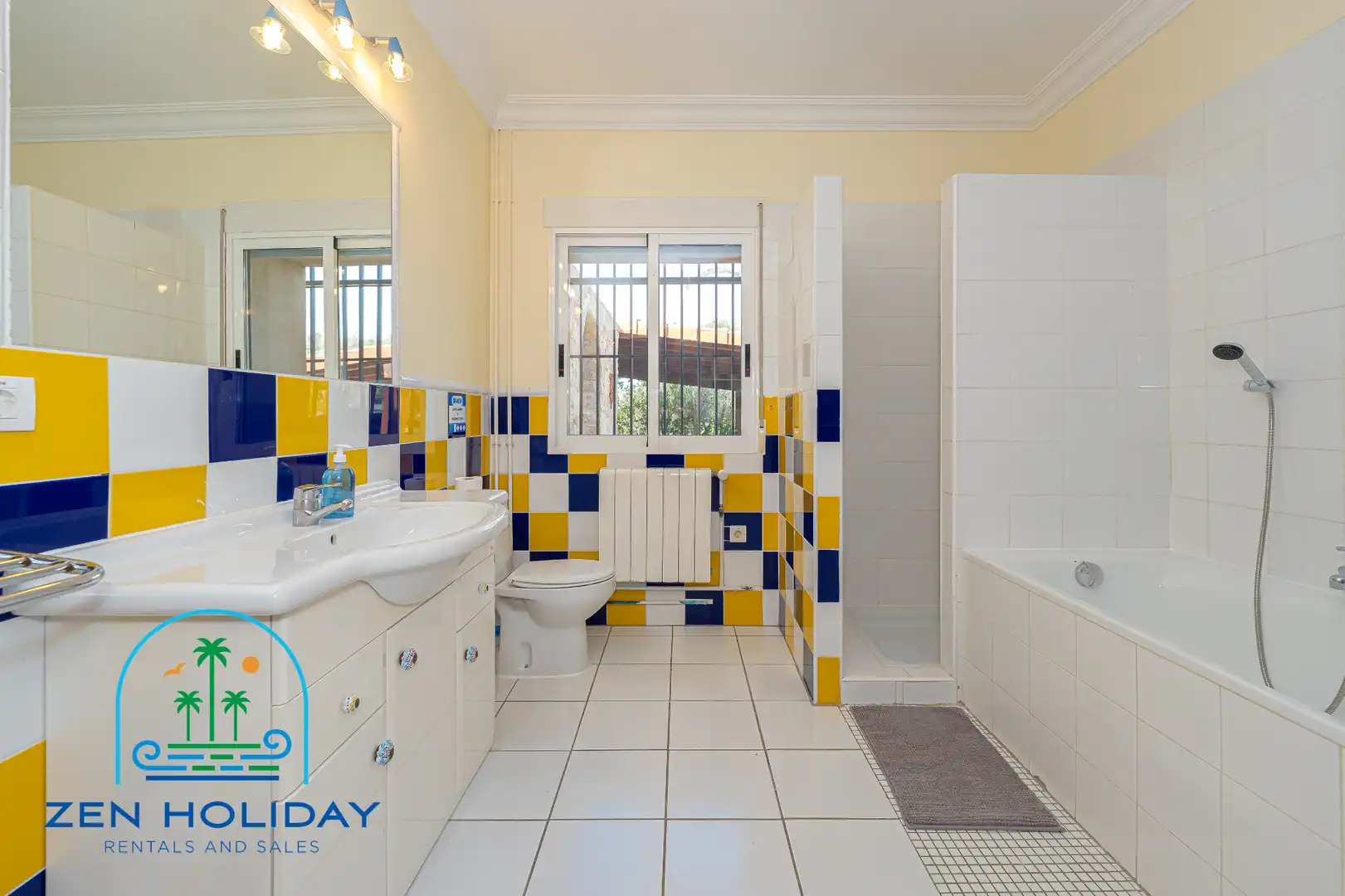 Baño de Casa o chalet en venta en Villajoyosa / La Vila Joiosa con Aire acondicionado, Calefacción y Jardín privado