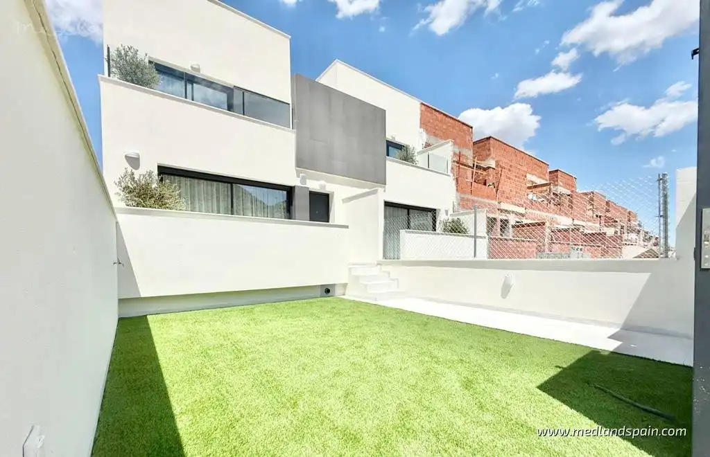 Maison mitoyenne avec piscine à vendre à Cox, imagen 2