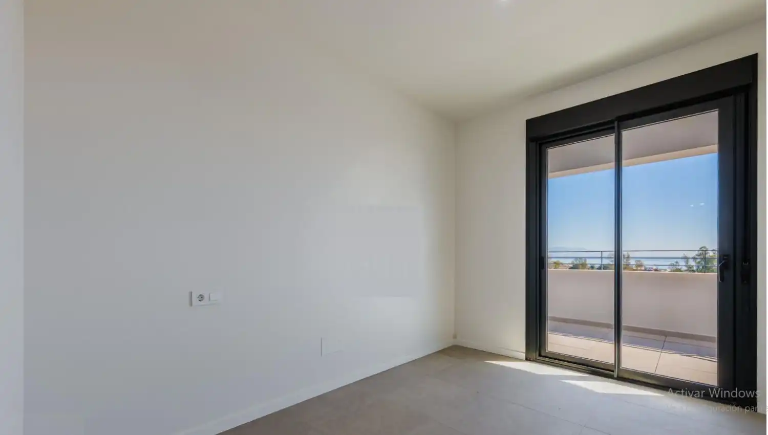 Schlafzimmer von Dachboden zum Verkauf in Torremolinos mit Klimaanlage, Terrasse und Abstellraum