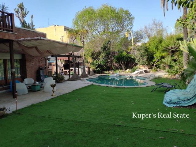 Casa-chalet en Venta en Cristofor Colom en Centre