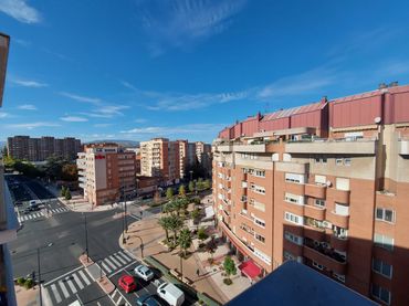 Appartement avec ascenseur à vendre à Logroño - Vara de Rey