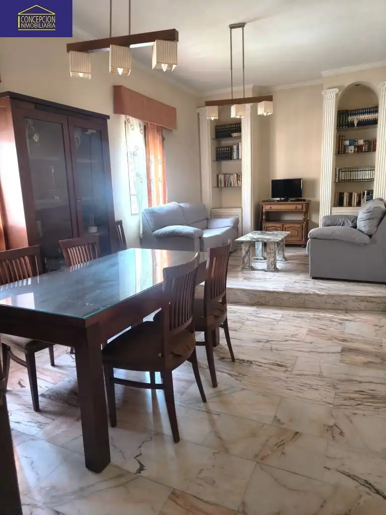 Dining room of Flat for rent in Córdoba  with Air Conditioner, Heating and Furnished