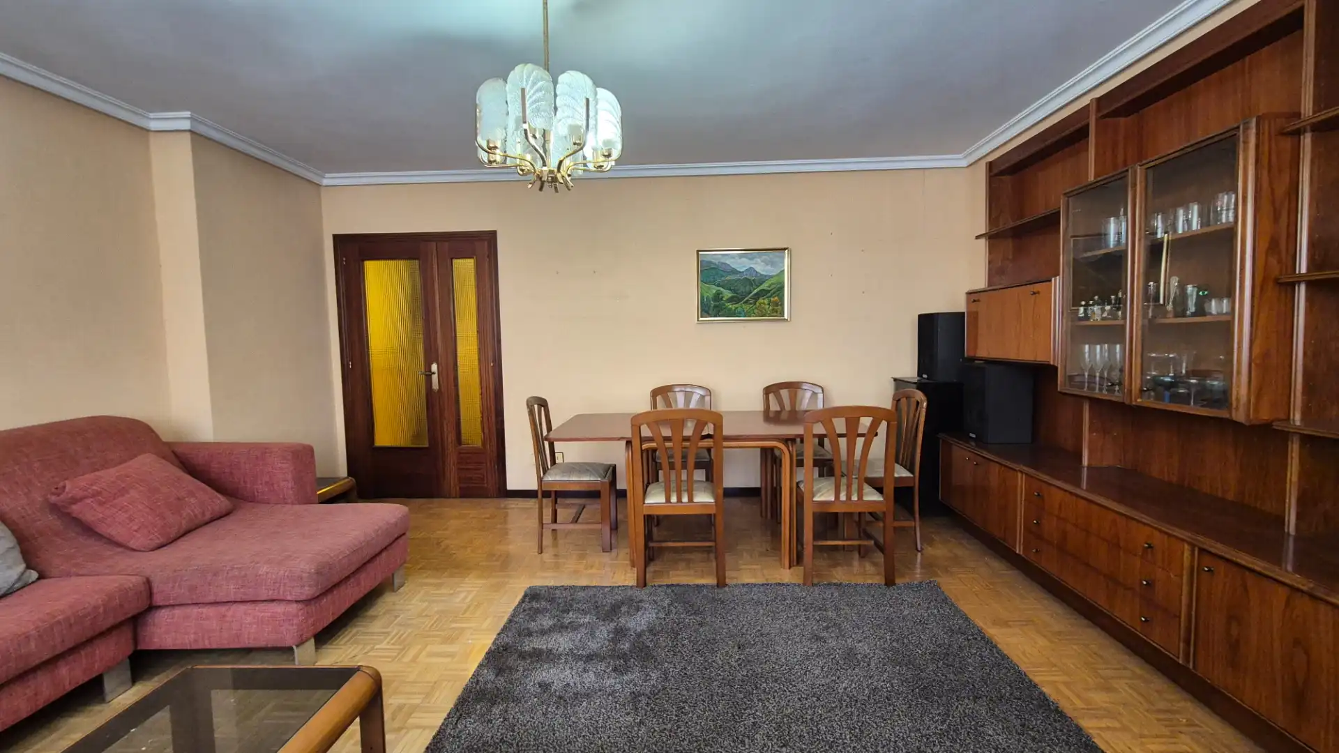 Sala de estar de Dúplex en venta en Oviedo  con Calefacción, Parquet y Trastero