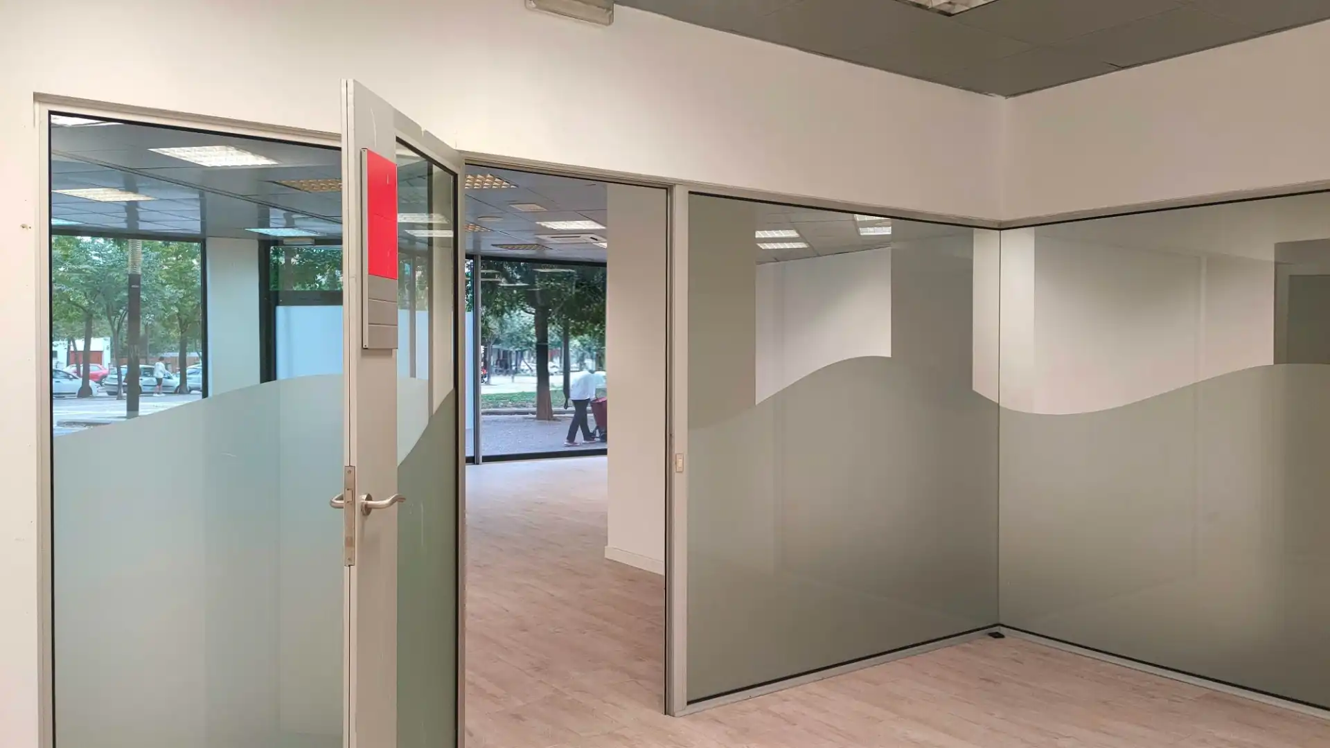 Local de alquiler en Girona con Aire acondicionado y Alarma