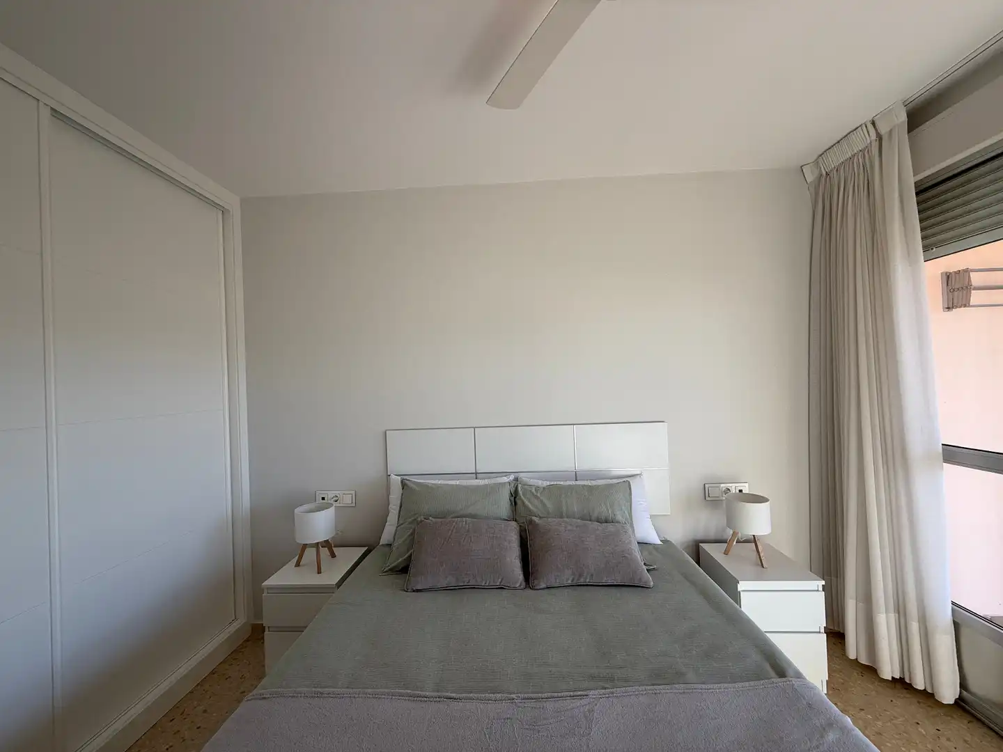 Bedroom of Apartments for rent in O Grove    with Terrace, Furnished and Oven