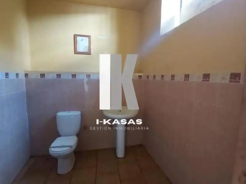 Baño de Local en venta en Jerez de la Frontera