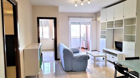 Foto 3 de Piso de alquiler en San Pablo, Sevilla Capital