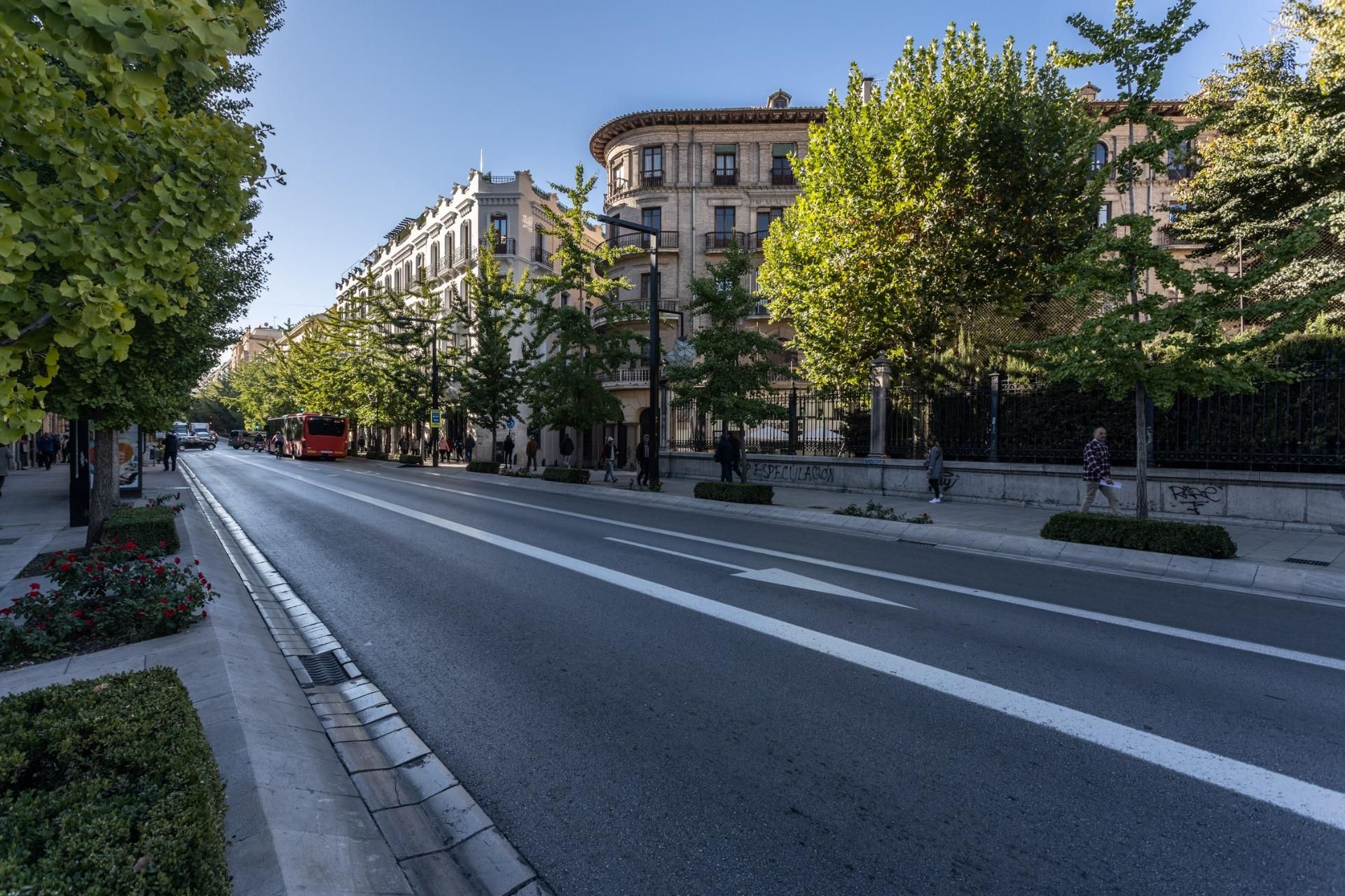 Exterior view of Flat for sale in  Granada Capital  with Balcony