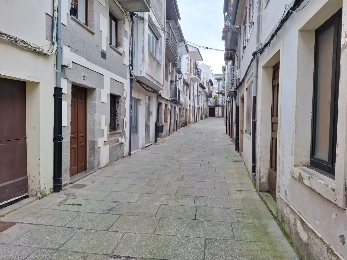 Vista exterior de Casa adosada en venda en Viveiro amb Terrassa