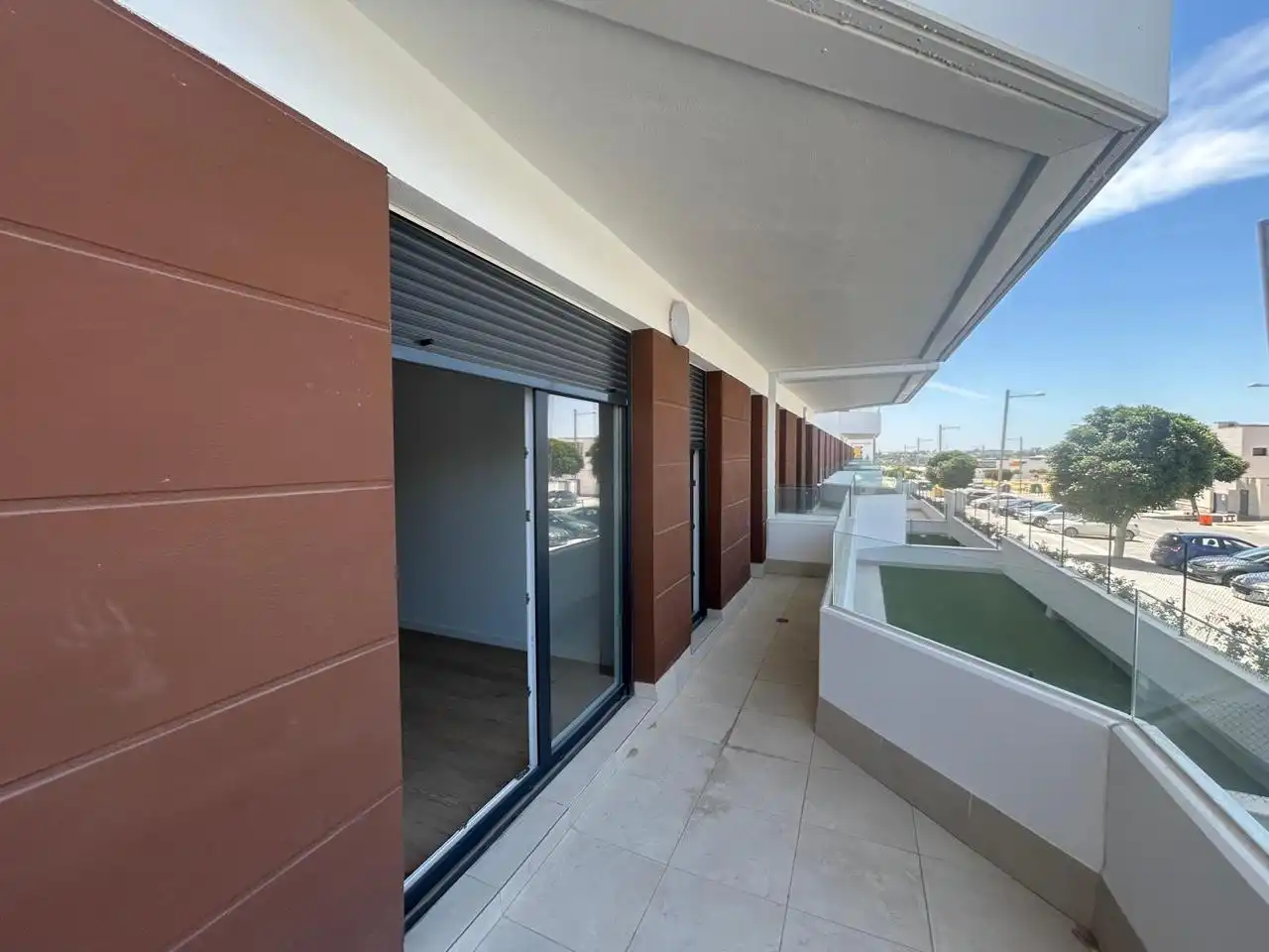 Terrassa de Pis de lloguer en Dos Hermanas amb Aire condicionat, Terrassa i Piscina comunitària