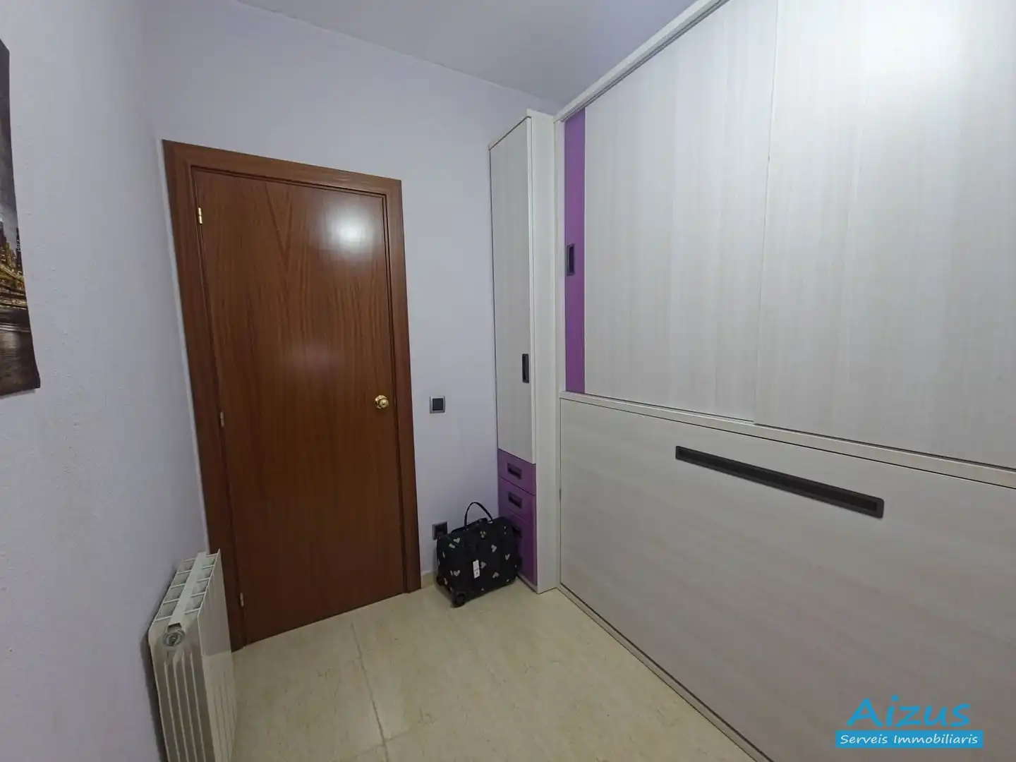 Habitación de Casa adosada en venta en Santa Perpètua de Mogoda con Aire acondicionado, Calefacción y Terraza