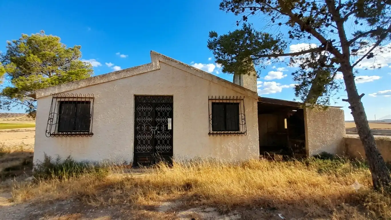 Außenansicht von Haus oder Chalet zum Verkauf in Totana mit Schwimmbad