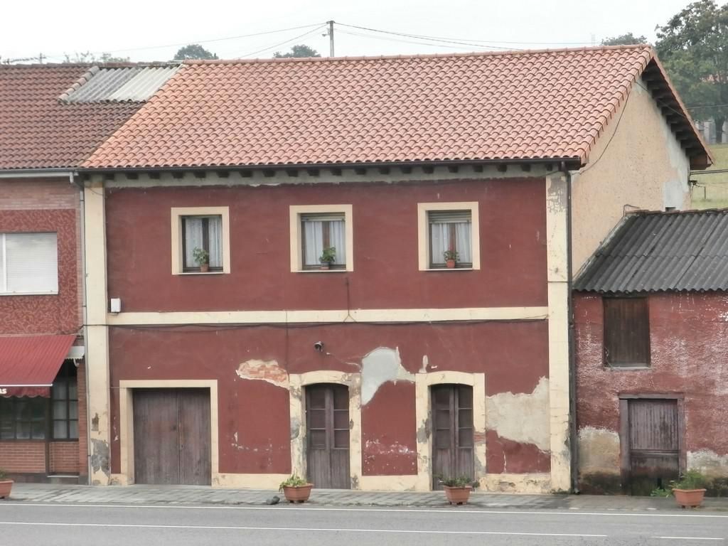 Exterior view of House or chalet for sale in Nava