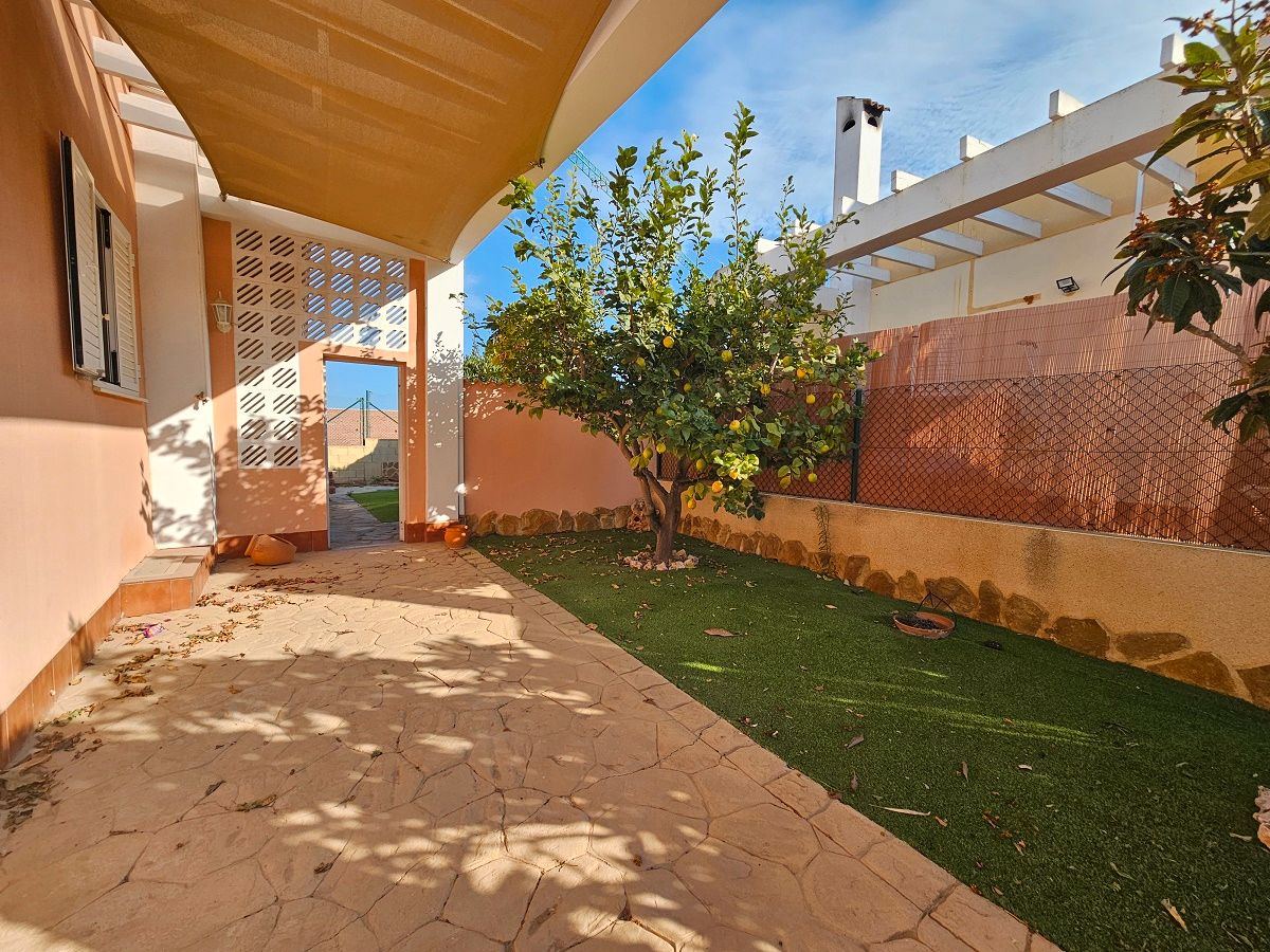 Garden of Single-family semi-detached for sale in Santa Pola  with Air Conditioner, Private garden and Terrace