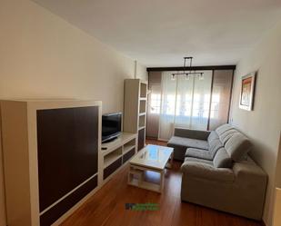 Living room of Flat to rent in Badajoz Capital  with Air Conditioner, Heating and Furnished