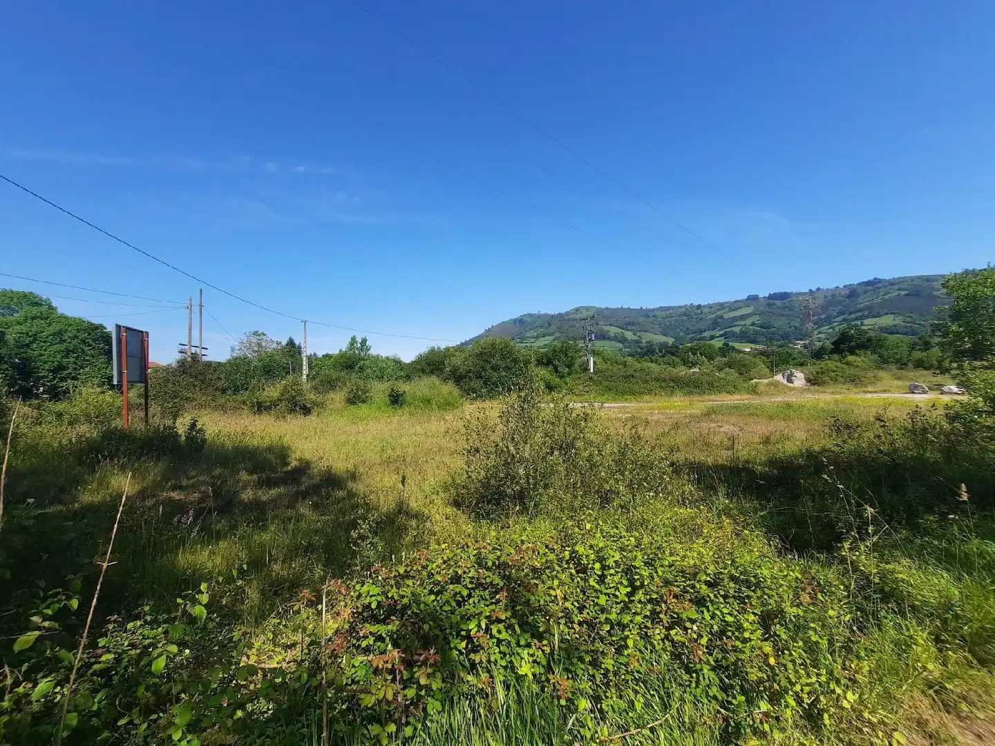 Terrenos y solares en venta en Sariego, imagen 3