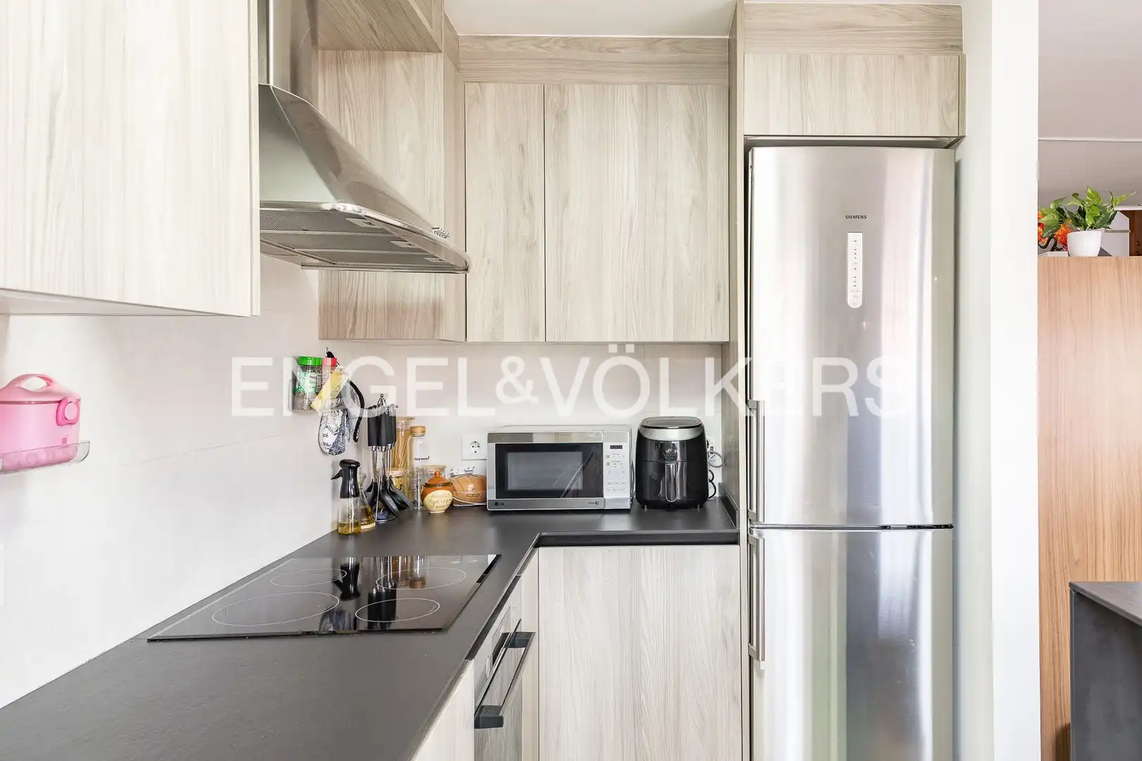 Cocina de Dúplex en venta en Llinars del Vallès con Calefacción, Parquet y Terraza