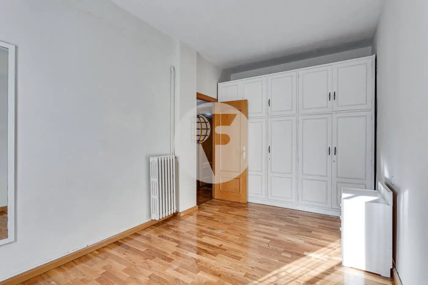 Habitación de Piso en venta en Barcelona con Aire acondicionado, Calefacción y Terraza