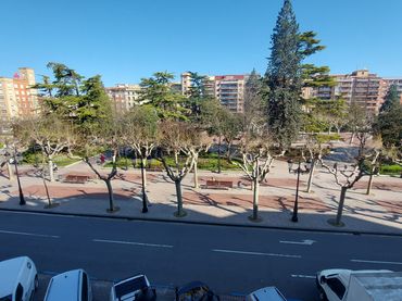 Oficina amb ascensor en venda a Logroño - Miguel Villanueva