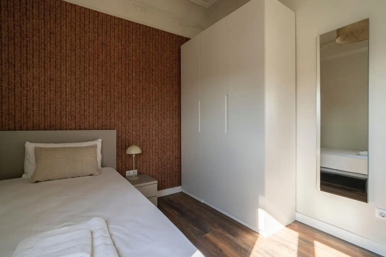 Bedroom of Attic for rent in Valencia  with Air Conditioner, Heating and Terrace