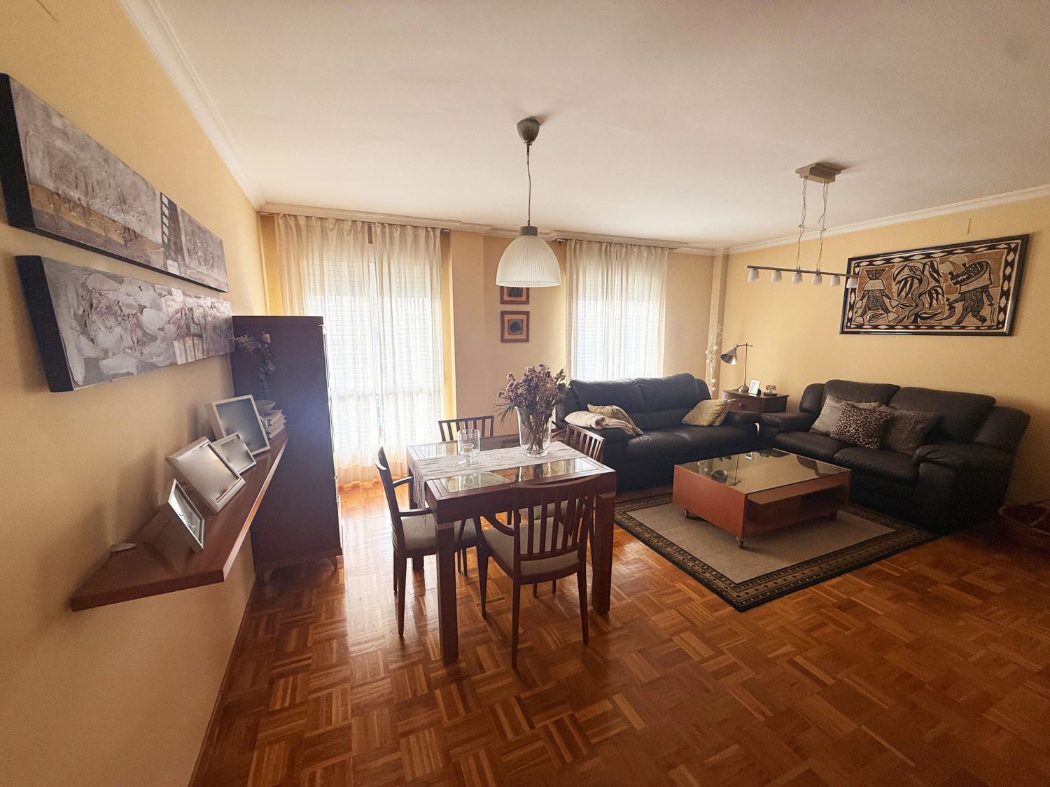 Sala d'estar de Pis en venda en Palencia Capital amb Calefacció, Terrassa i Traster