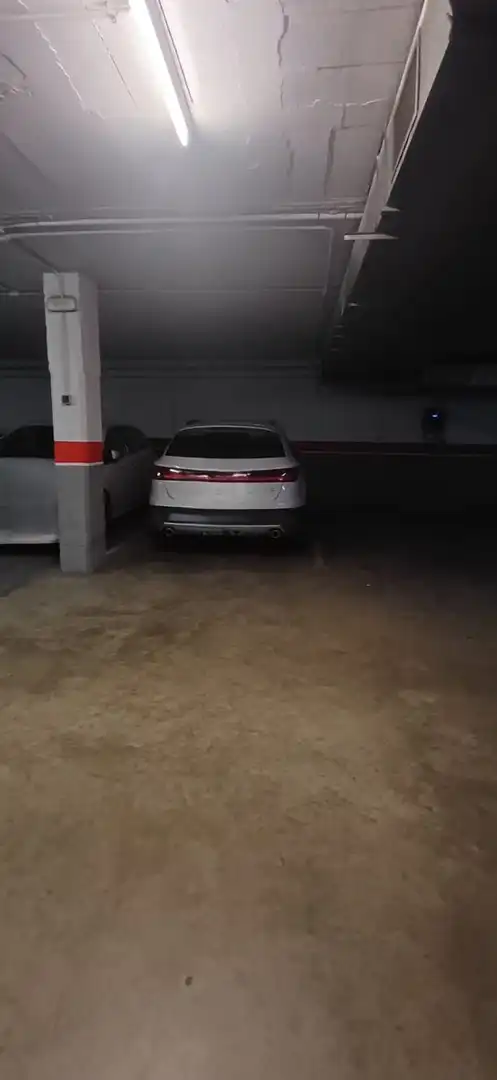 Parkplatz von Wohnung zur Miete in Lleida mit Klimaanlage, Heizung und Terrasse