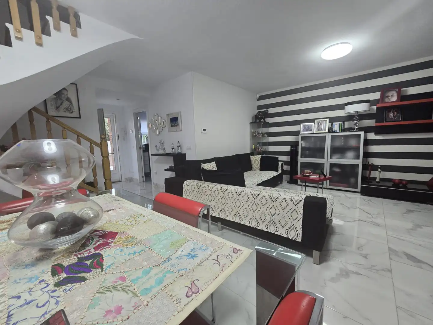 Living room of Detached homes for sale in Castellón de la Plana / Castelló de la Plana  with Air Conditioner, Heating and Parquet flooring