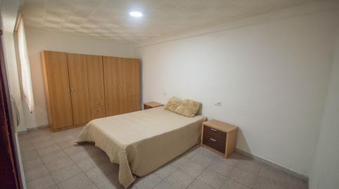 Foto 4 de Piso en venta en Cid Campeador, 3, Petrer, Alicante