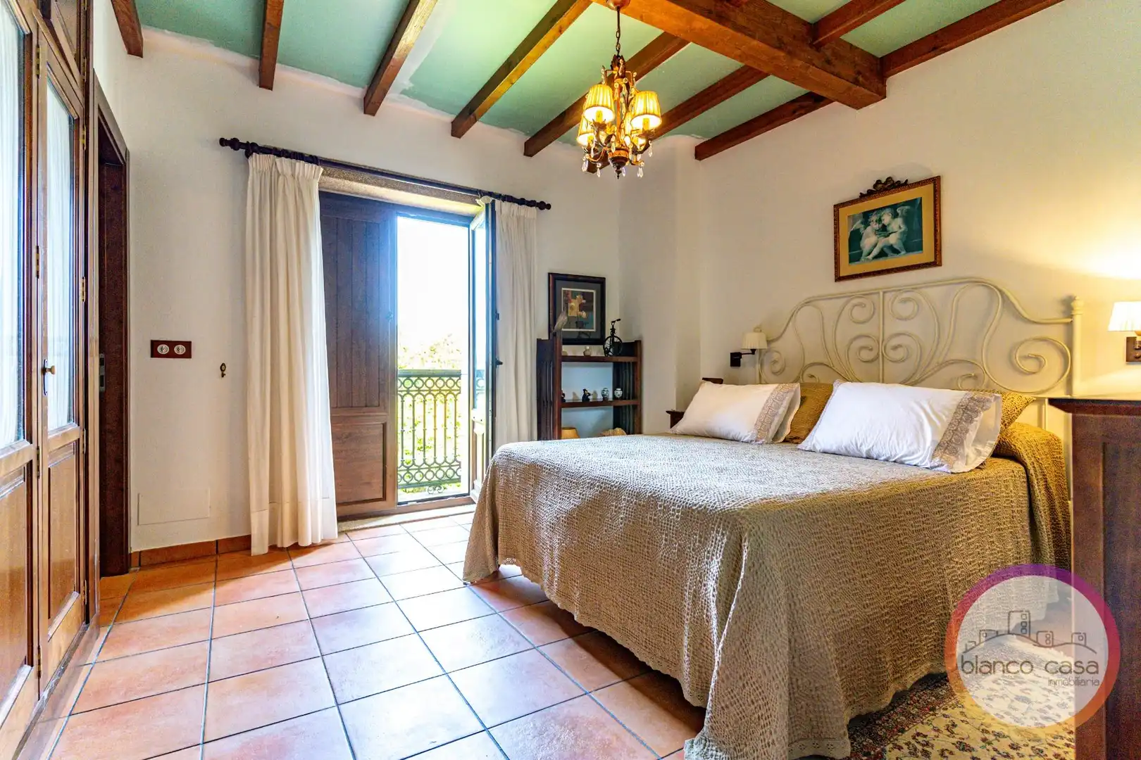 Habitación de Casa o chalet en venta en Malpica de Bergantiños con Amueblado y Balcón