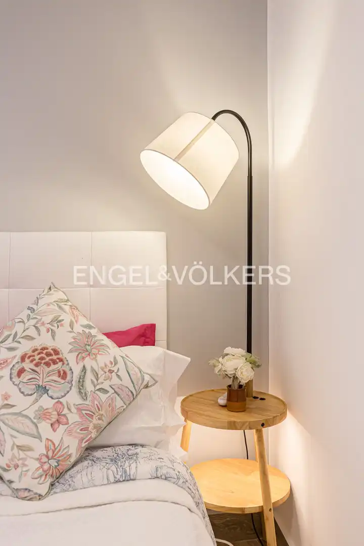 Schlafzimmer von Wohnung zur Miete in Madrid mit Klimaanlage, Heizung und Möbliert