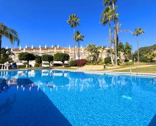 Exterior view of Duplex for sale in Estepona  with Terrace, Storage room and Community pool