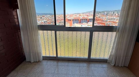 Foto 5 de Pis en venda a La Gavarra, Cornellà de Llobregat
