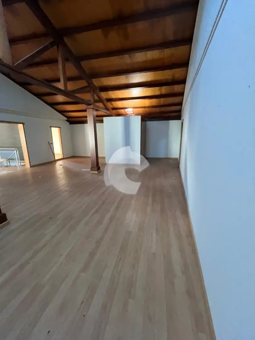 Commercial properties for sale in EIREXE, 22, Boqueixón