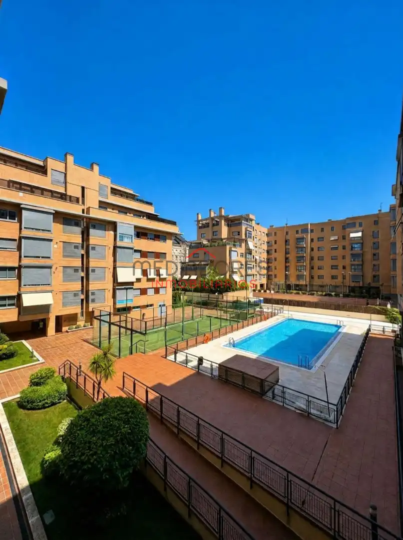 Piso con terraza en venta en Avenida de Francisco Pi y Margall, imagen 30