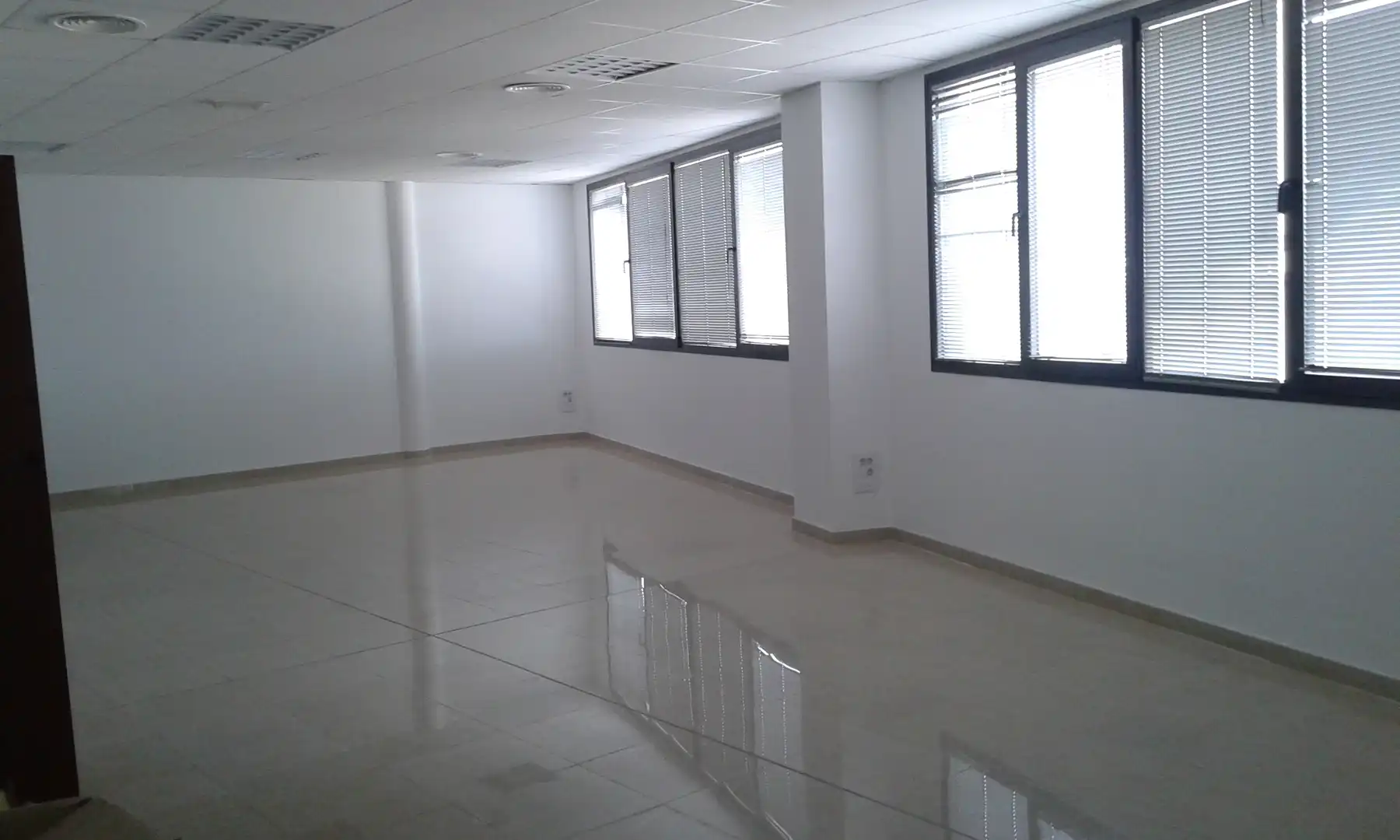 Edificio en venta en Riba-roja de Túria
