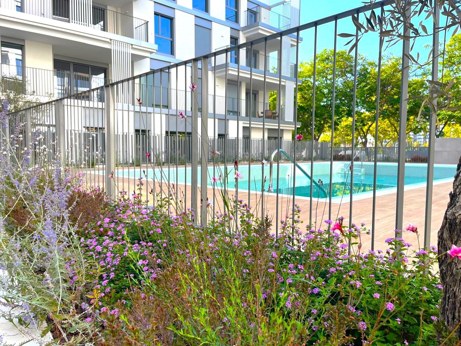 Piscina de Apartament de lloguer en  Palma de Mallorca amb Aire condicionat, Moblat i Piscina comunitària