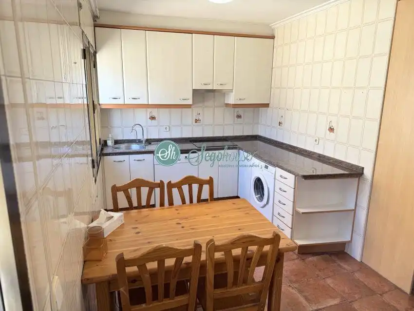 Cocina de Casa o chalet de alquiler en Valverde del Majano con Calefacción, Terraza y Balcón