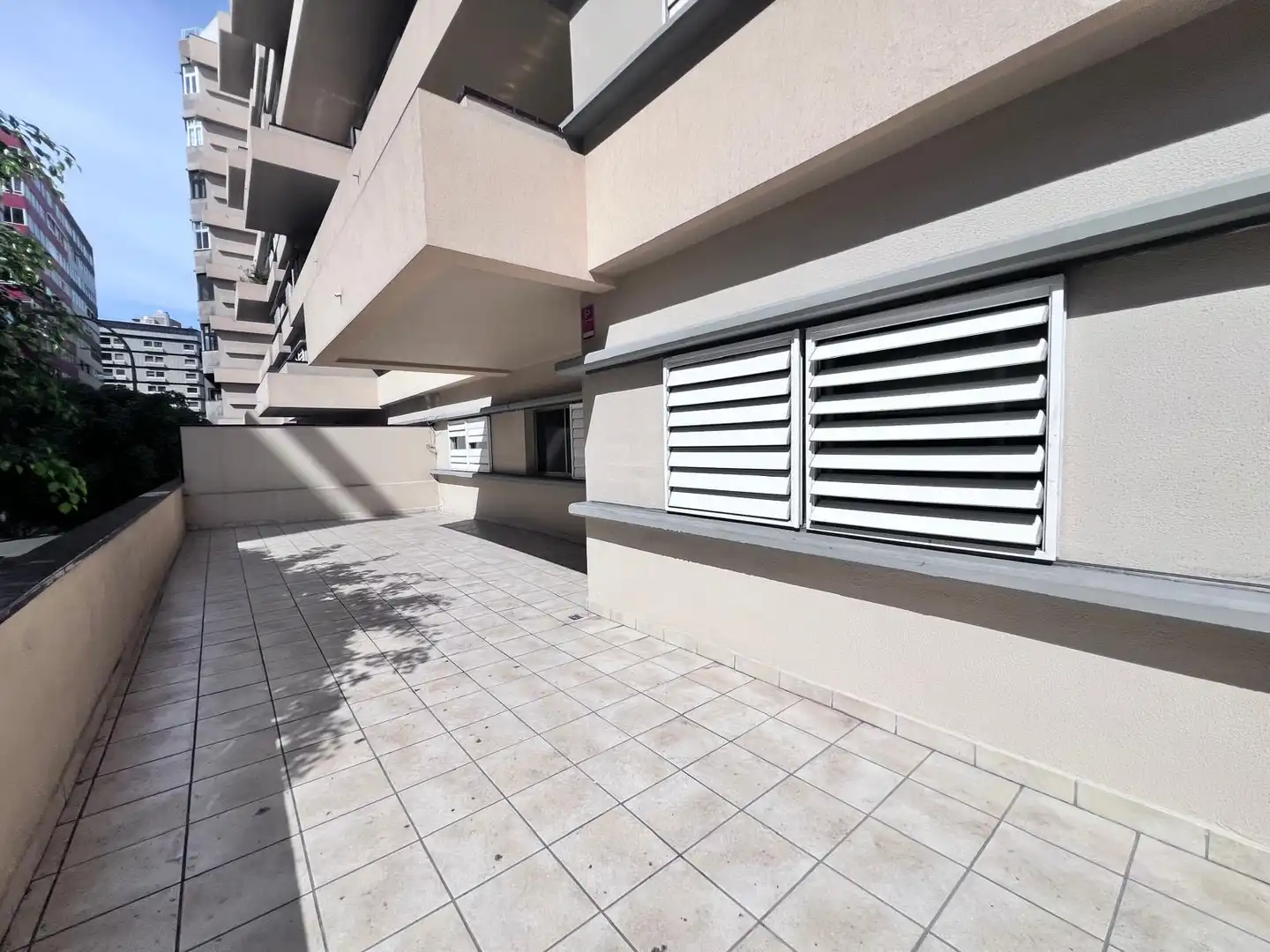 Vista exterior de Pis en venda en Las Palmas de Gran Canaria amb Terrassa