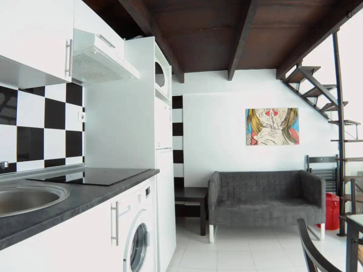 Estudio de alquiler en Valdeacederas