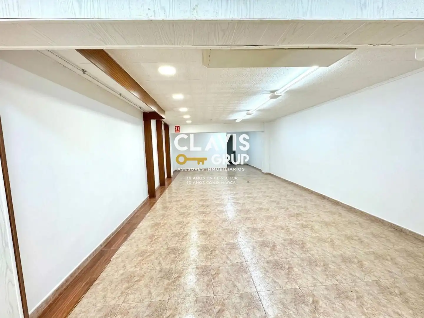 Local comercial en venda a Nou Barris, imagen 13