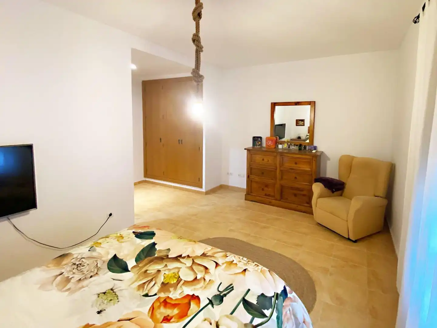 Casa amb terrassa en venda a Calle El Ejido, imagen 9