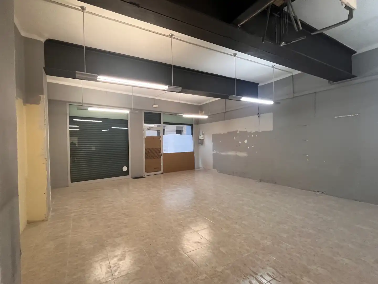 Business premises to rent in Carrer de Roca Labrador 10